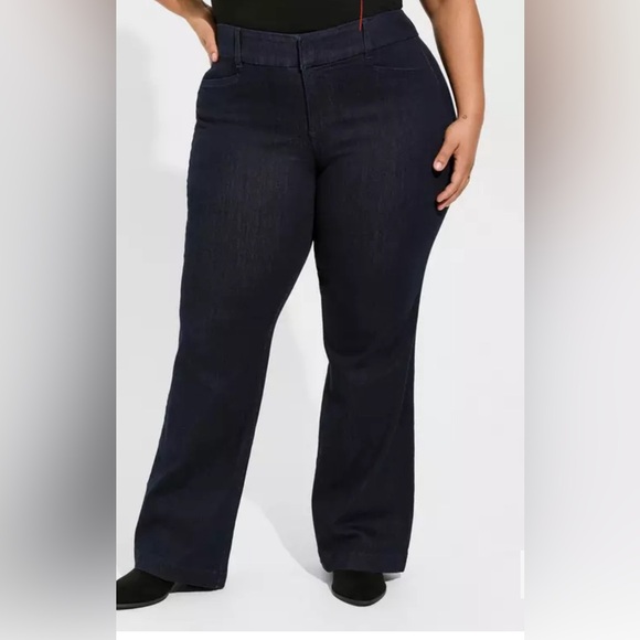 Torrid Denim - Pre-Loved Torrid Studio High Rise Jean Size 22 Regular Trouser Boot
